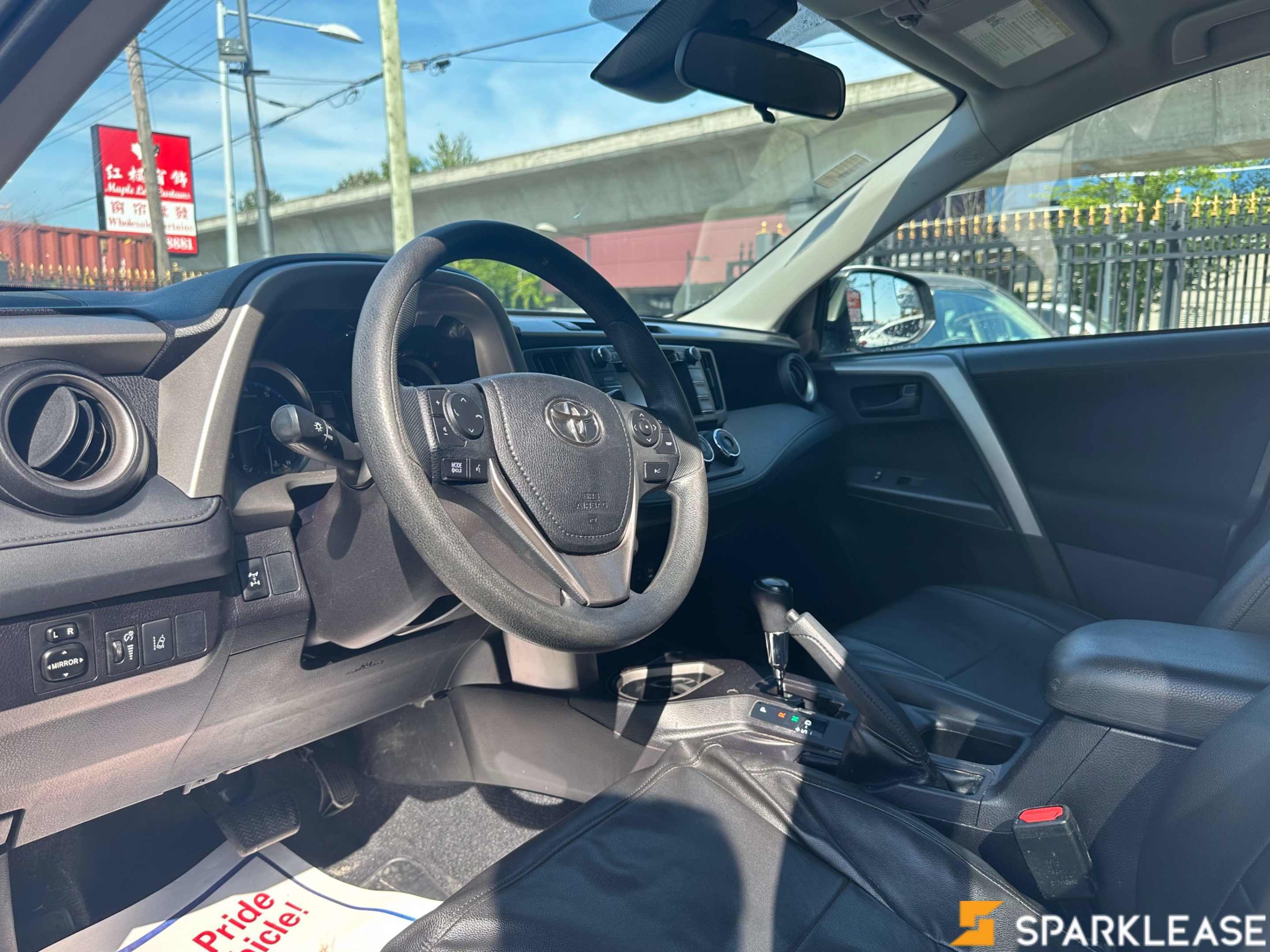 2018 Toyota RAV4 AWD LE, 温哥华, 全款车