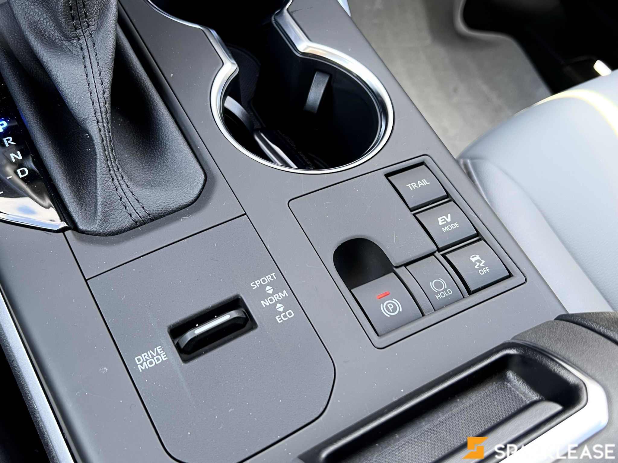 2023 Toyota  Highlander  Hybrid Limited AWD , 多伦多, 五大行Finance估价