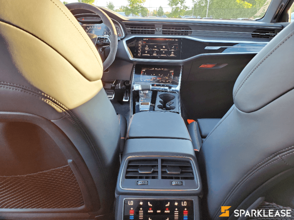 2021 Audi RS6 Avant 4.0T, 多伦多, 原厂Lease方案