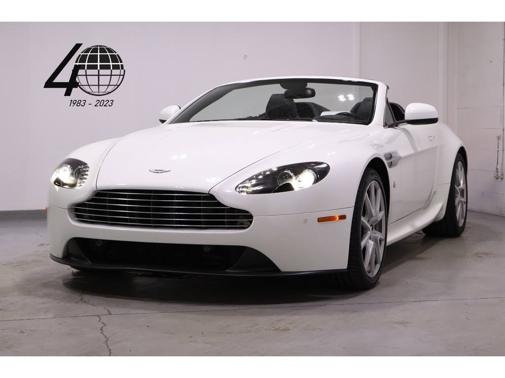 2012 Aston Martin V8 Vantage V8 VANTAGE CONVERTIBLE   CLEAN CARFAX